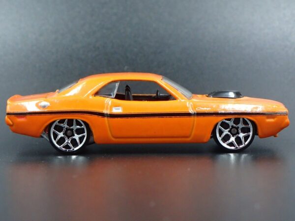 '70 Dodge Challenger HEMI (New Models - 2006)