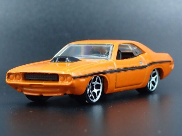 '70 Dodge Challenger HEMI (New Models - 2006)