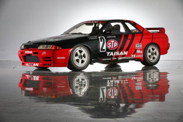 Nissan Skyline GT-R (BNR32) / Sakura Sprinter (Car Culture 2021 - Team Transport)