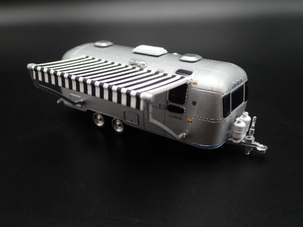 '72 Airstream Land Yacht Safari (Hitched Homes Series 10 - 2021)
