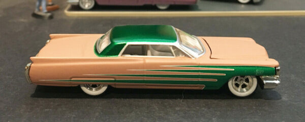 '63 Cadillac Coupe De Ville (Showcase Hot Wheels: Custom Cruiser Series - 2004)