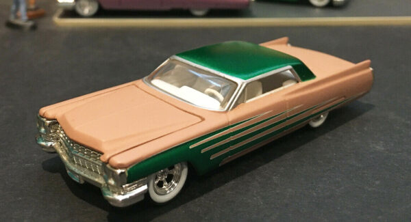 '63 Cadillac Coupe De Ville (Showcase Hot Wheels: Custom Cruiser Series - 2004)