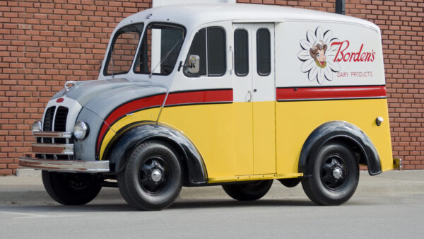 Divco Milk Truck (Matchbox Collectors Series - 2021)
