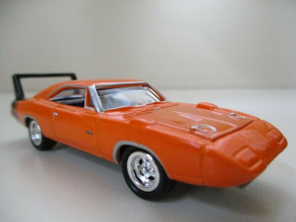 '69 Dodge Daytona (Mopar Muscle - 2002)