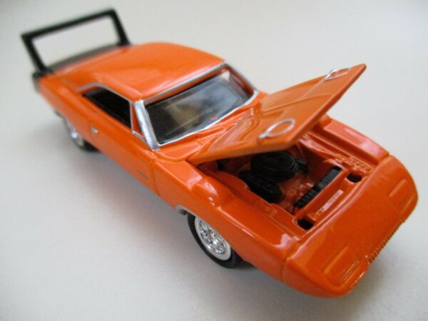 '69 Dodge Daytona (Mopar Muscle - 2002)
