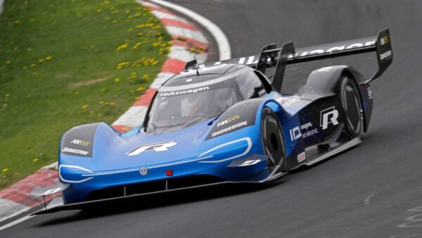 Volkswagen ID R / Aero Lift (Car Culture: Team Transport - 2021)