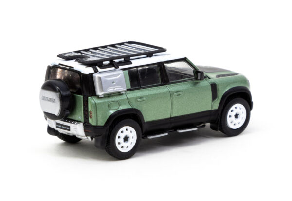 Land Rover Defender 110 (Global64: Green Metallic - 2021)