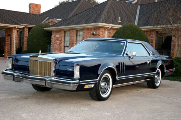 '77 Lincoln Continental Mark V (Premium: 2021 Release 4 Set B)