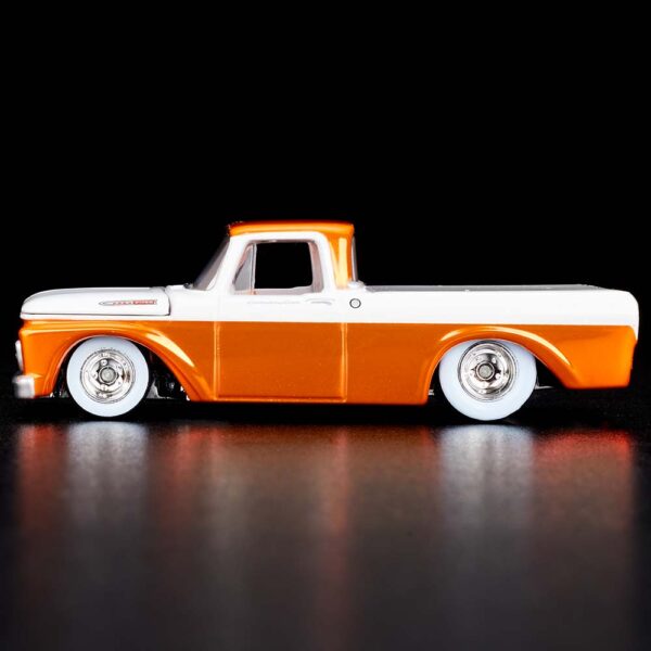 '62 Ford F100 (Red Line Club - 2022)