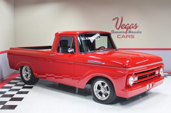 '62 Ford F100 (Red Line Club - 2022)