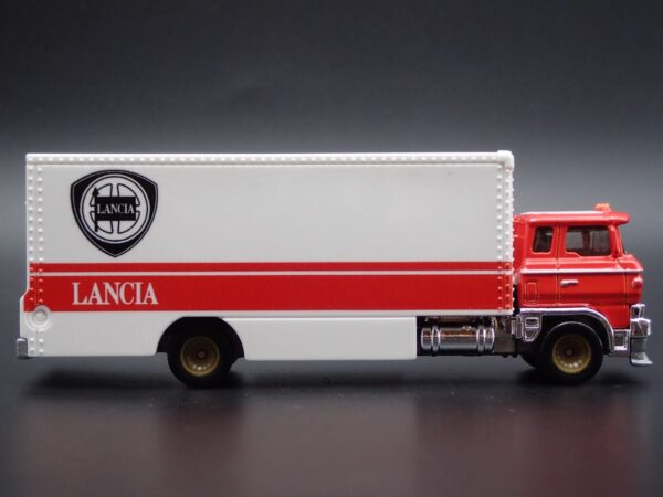 Lancia Stratos Group 5 / Sakura Sprinter (Car Culture 2022 - Team Transport)