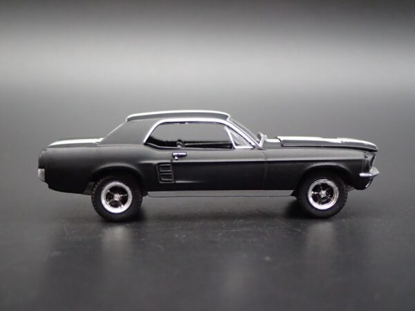 '67 Ford Mustang Coupe (Hollywood Series 35 (Creed II) - 2022)