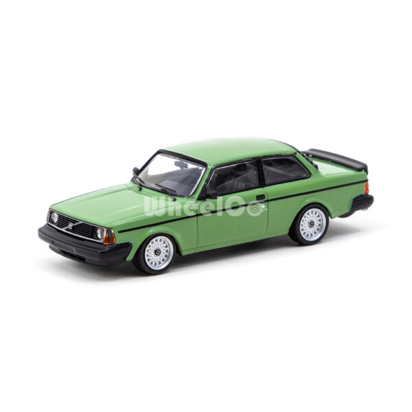 Volvo 242 Custom (Road64: Green - 2022)