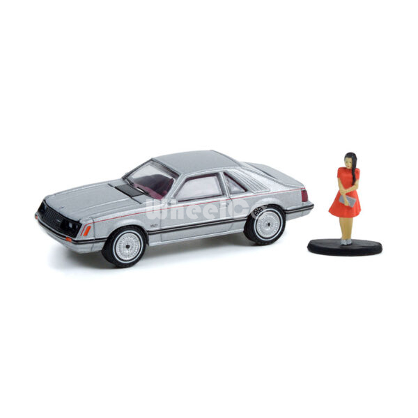 '79 Ford Mustang Coupe Chia with Woman in a Dress (The Hobby Shop Series 12 - 2022)
