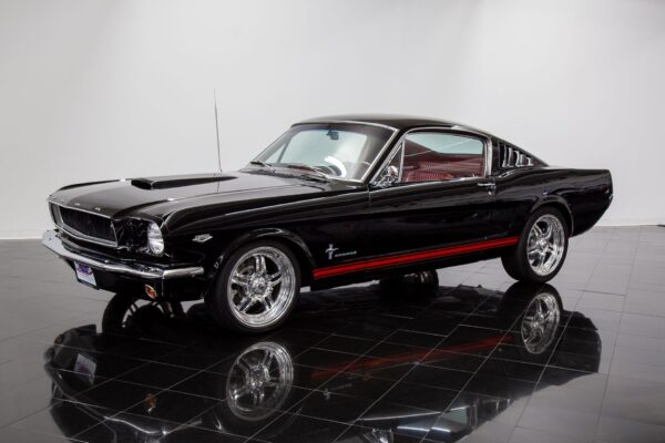 '66 Ford Mustang Fastback 2+2 289 (Auto-Drivers Release 79 - 2021)
