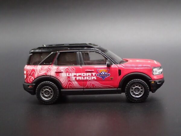 '21 Ford Bronco Sport with Backpacker (The Hobby Shop Series 11 - 2021)