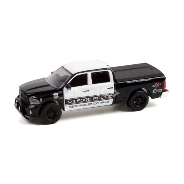 '17 Ram 1500 (Hot Pursuit Series 40 (Milford Police Department) - 2021)