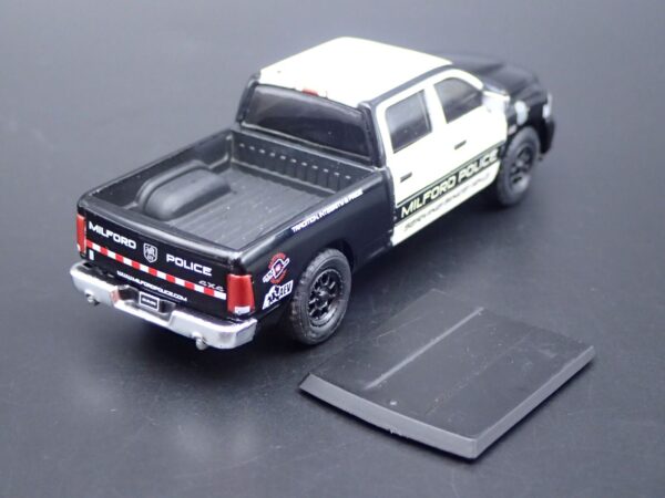 '17 Ram 1500 (Hot Pursuit Series 40 (Milford Police Department) - 2021)