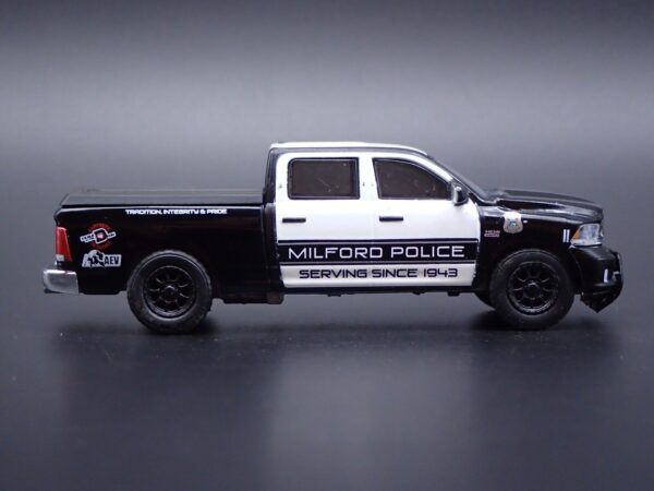 '17 Ram 1500 (Hot Pursuit Series 40 (Milford Police Department) - 2021)