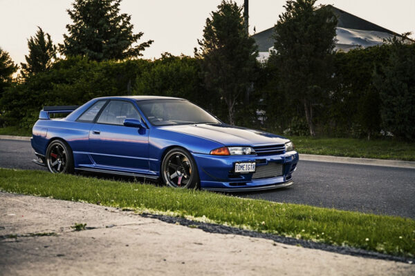 Nissan Skyline (First Editions - 2002)