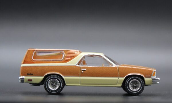 '78 GMC Caballero Laredo (Blue Collar Collection Series 10 - 2021)