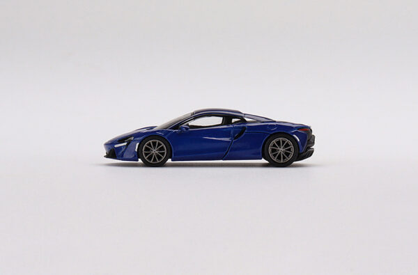 McLaren Artura (Volcano Blue, LHD - 2022)