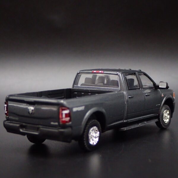'22 RAM 2500 Big Horn Sport 4x4 (Showroom Floor Series 2 - 2022)