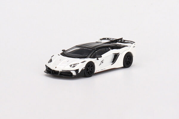 LB-Silhouette WORKS Lamborghini Aventador GT EVO (White, LHD - 2023)
