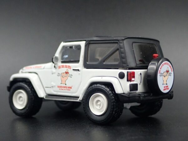 '12 Jeep Wrangler (Busted Knuckle Garage Series 1 - 2019)