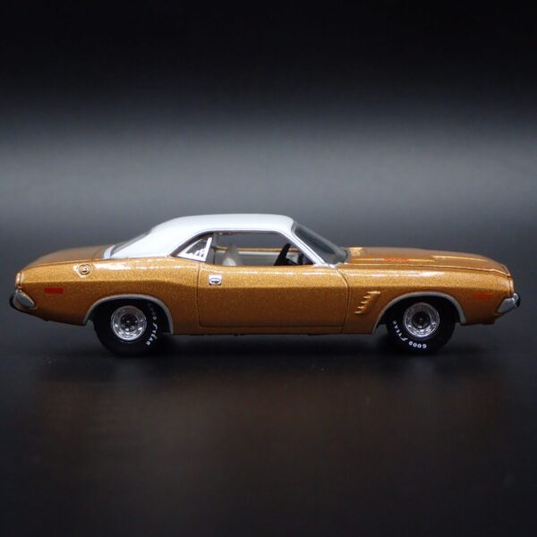 '74 Dodge Challenger Rallye (Premium: 2022 Release 4 Set A)