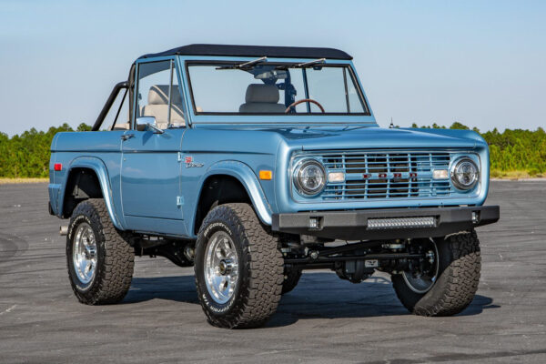 '66 Ford Bronco (Hobby Specials Release HS21 - 2021)