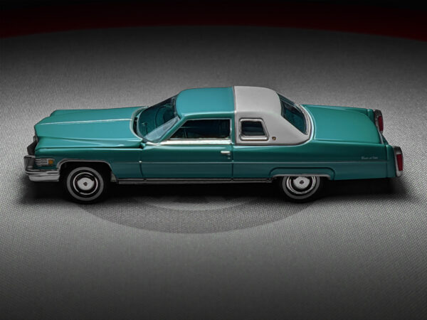 '76 Cadillac Coupe DeVille (Premium: 2017 Release 3 Set A)