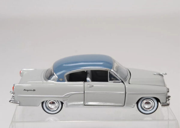 '54 Dodge Coronet (Auto-Thentics Release 3B - 2008)