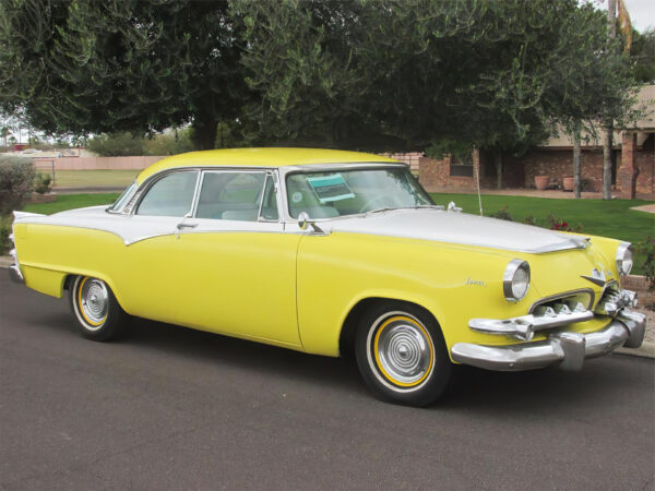 '55 Dodge Royal Lancer (Auto-Thentics Release 3B - 2008)
