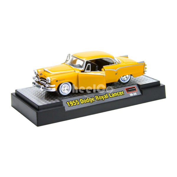 '55 Dodge Royal Lancer (Auto-Thentics Release 3B - 2008)