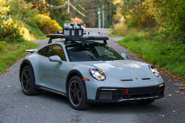 Porsche 911 Dakar (Shade Green Metallic, LHD - 2024)