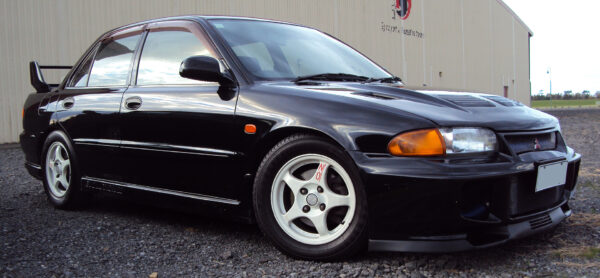 Mitsubishi Lancer GSR Evolution III (Global64: Black - 2024)