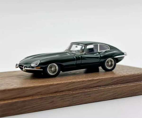 '61 Jaguar E-Type (British Racing Green - 2024)