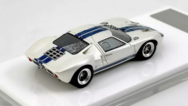 Ford GT40 MK1 (Pearl White - 2024)