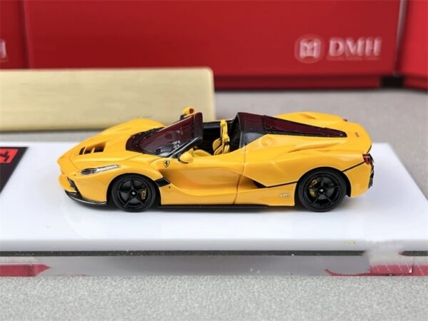 LaFerrari Aperta (Metallic Yellow - 2023)