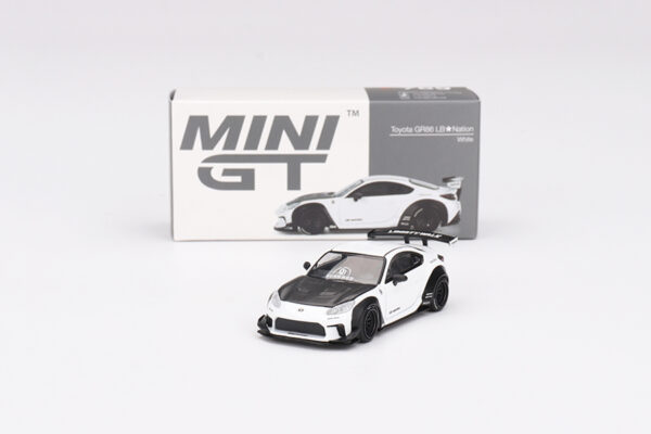 LB★Nation Toyota GR86 (White, LHD - 2024)