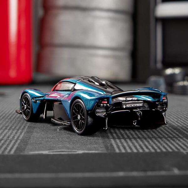 Aston Martin Valkyrie (HWC Elite 64 Series - 2025)