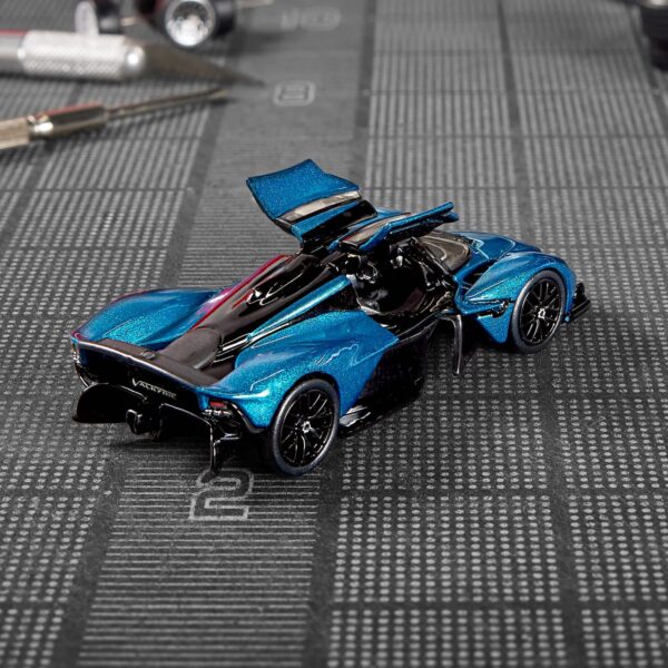 Aston Martin Valkyrie (HWC Elite 64 Series - 2025)
