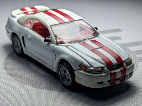 '00 Ford Mustang (Hot Rod Magazine: Release 5 - 2004)