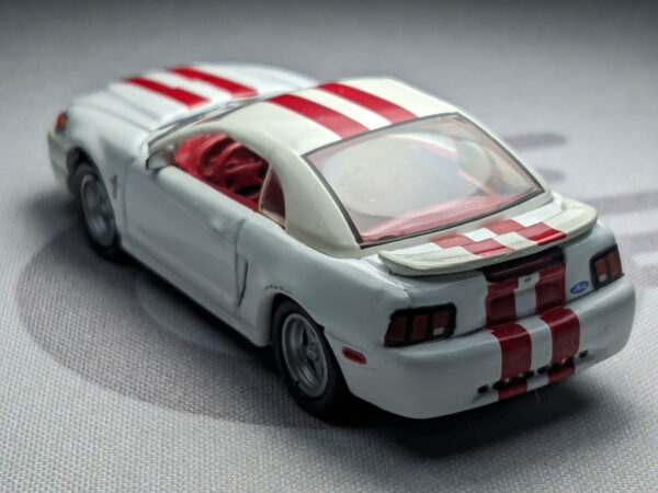 '00 Ford Mustang (Hot Rod Magazine: Release 5 - 2004)
