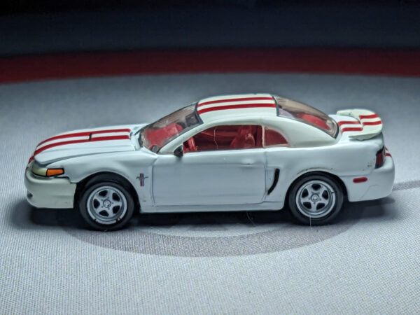 '00 Ford Mustang (Hot Rod Magazine: Release 5 - 2004)