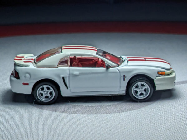 '00 Ford Mustang (Hot Rod Magazine: Release 5 - 2004)