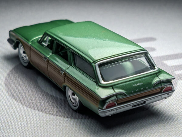 '60 Ford Country Squire (Classic Gold Collection: Release 27 - 2004)