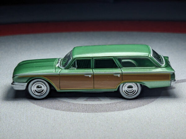 '60 Ford Country Squire (Classic Gold Collection: Release 27 - 2004)