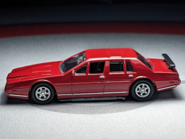 '83 Aston Martin Lagonda (JL Collection: Release 2 - 2001)